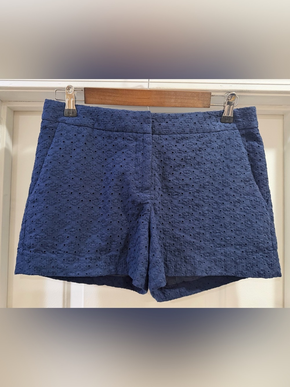 Harve Benard Navy Eyelet Lined Shorts Size 8